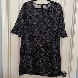 Black and White print sheath dress